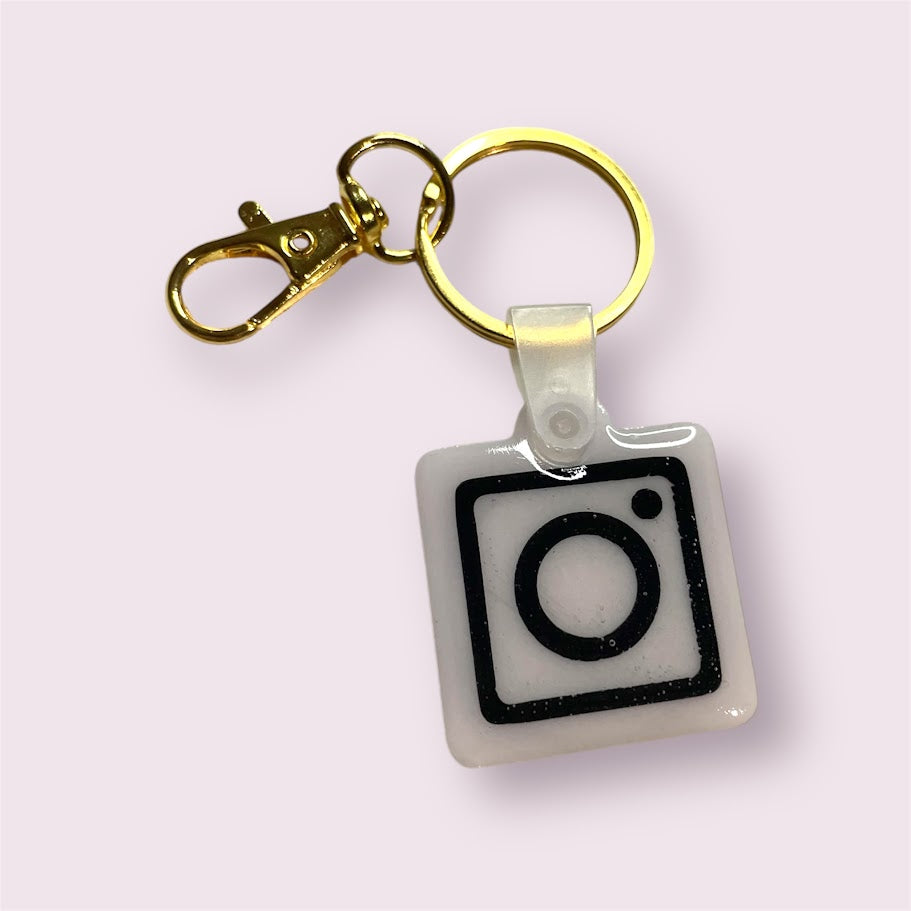 NFC nøglering - IG hvid-sort